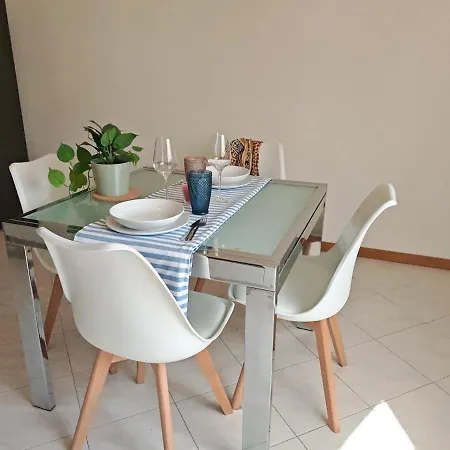 La Casina شقة
